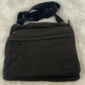 Vintage Men’s TUMIi Small Messenger Travel Bag Case Tech Storage, iPad Sized